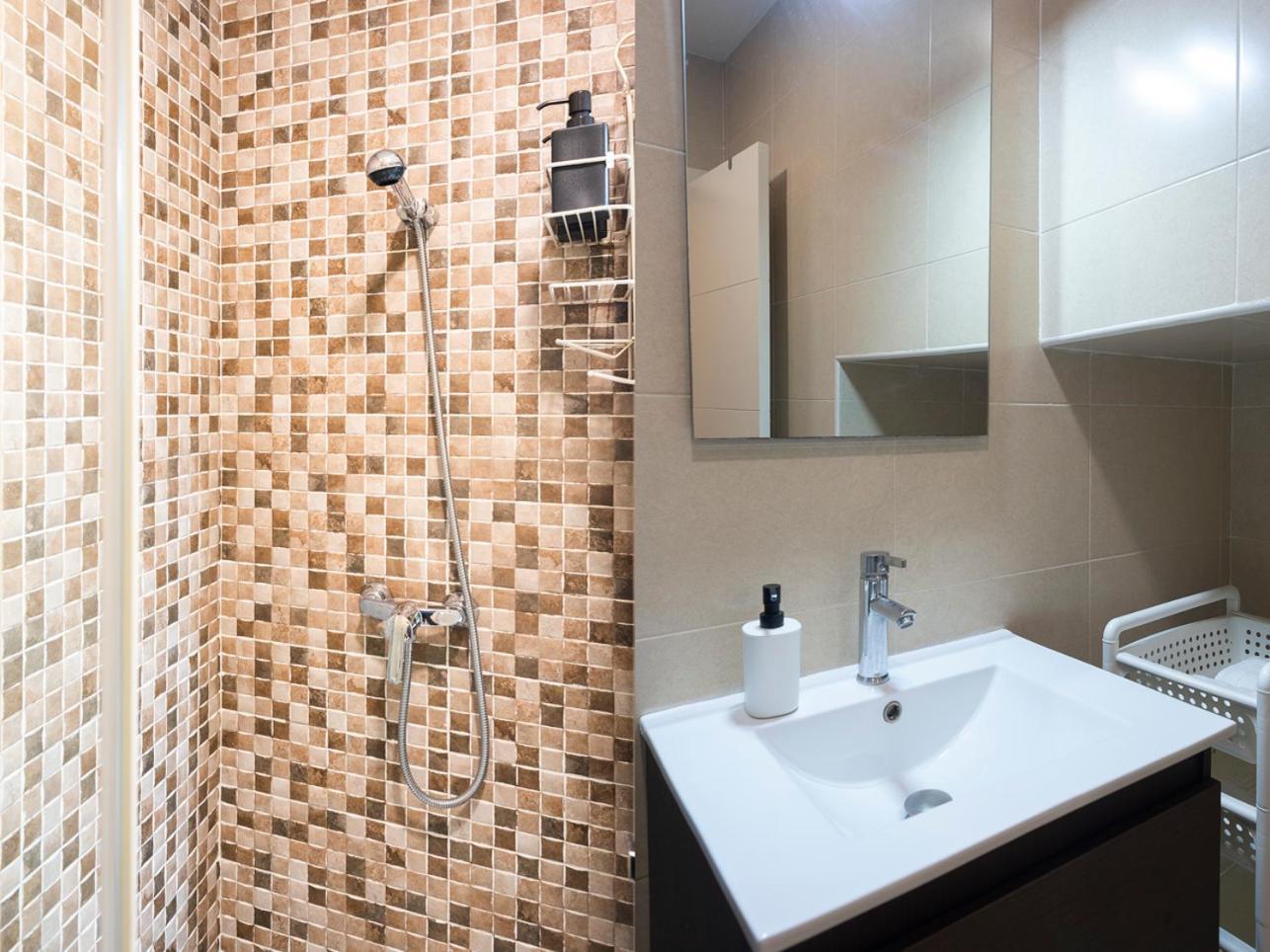 Alohamundi Quintana Apartman Sevilla Kültér fotó